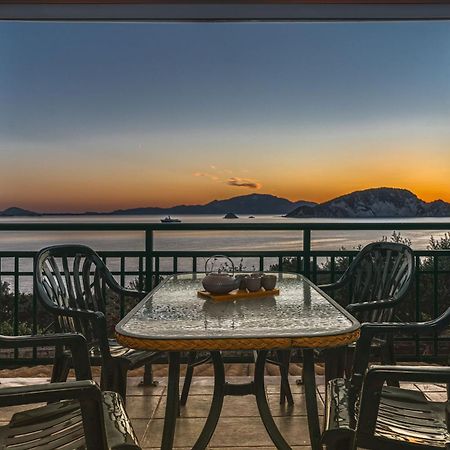 Anatoli Apartments - Tranquil Location & Stunning Views, By Zantewize Marathias  Room photo